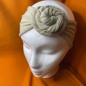 Taupe Green Top Knot